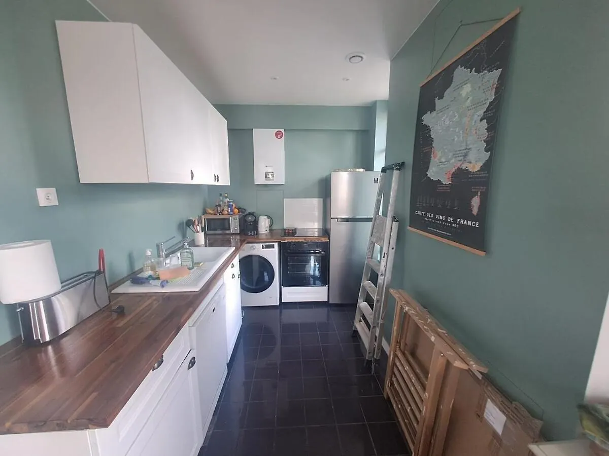 Appartement Lumineux Au Coeur De Rennes 0*,  França